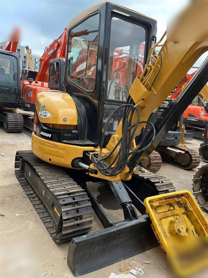 CATERPILLAR 303C CR - Mini excavator: picture 4 CATERPILLAR 303C CR - Mini excavator: picture 4