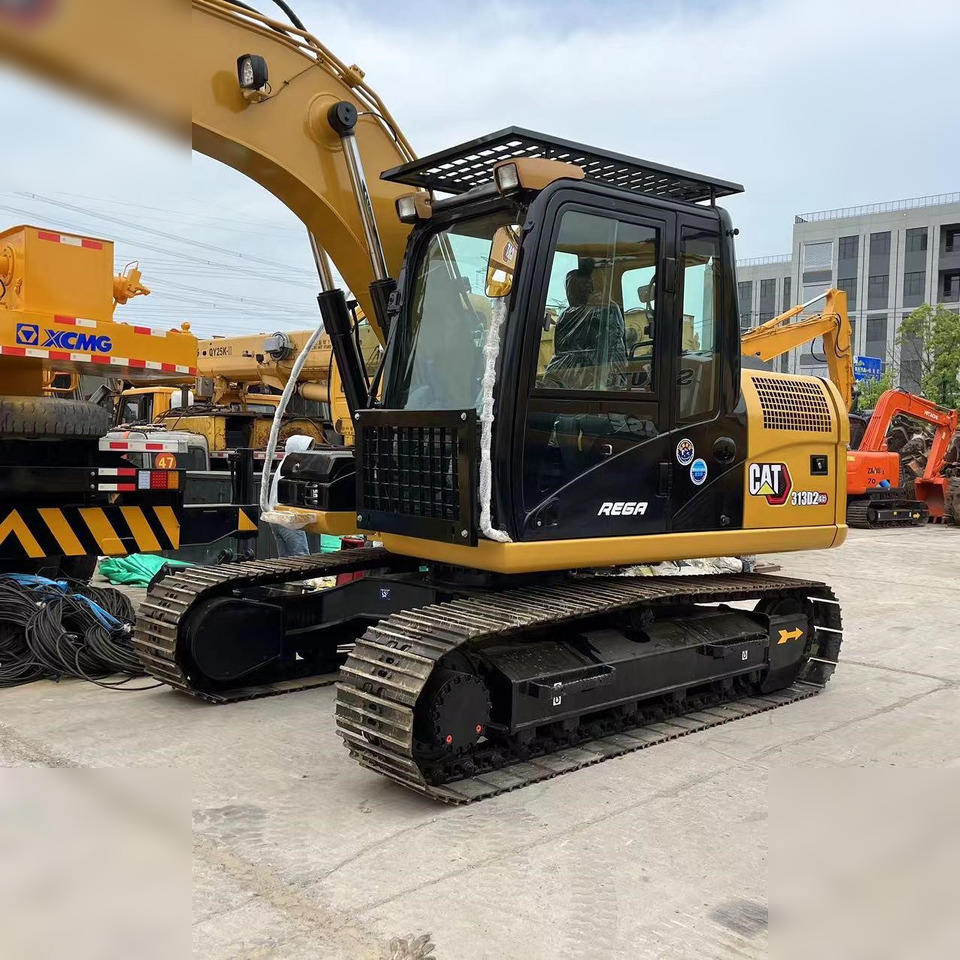 CATERPILLAR 313D2 GC - Crawler excavator: picture 5 CATERPILLAR 313D2 GC - Crawler excavator: picture 5