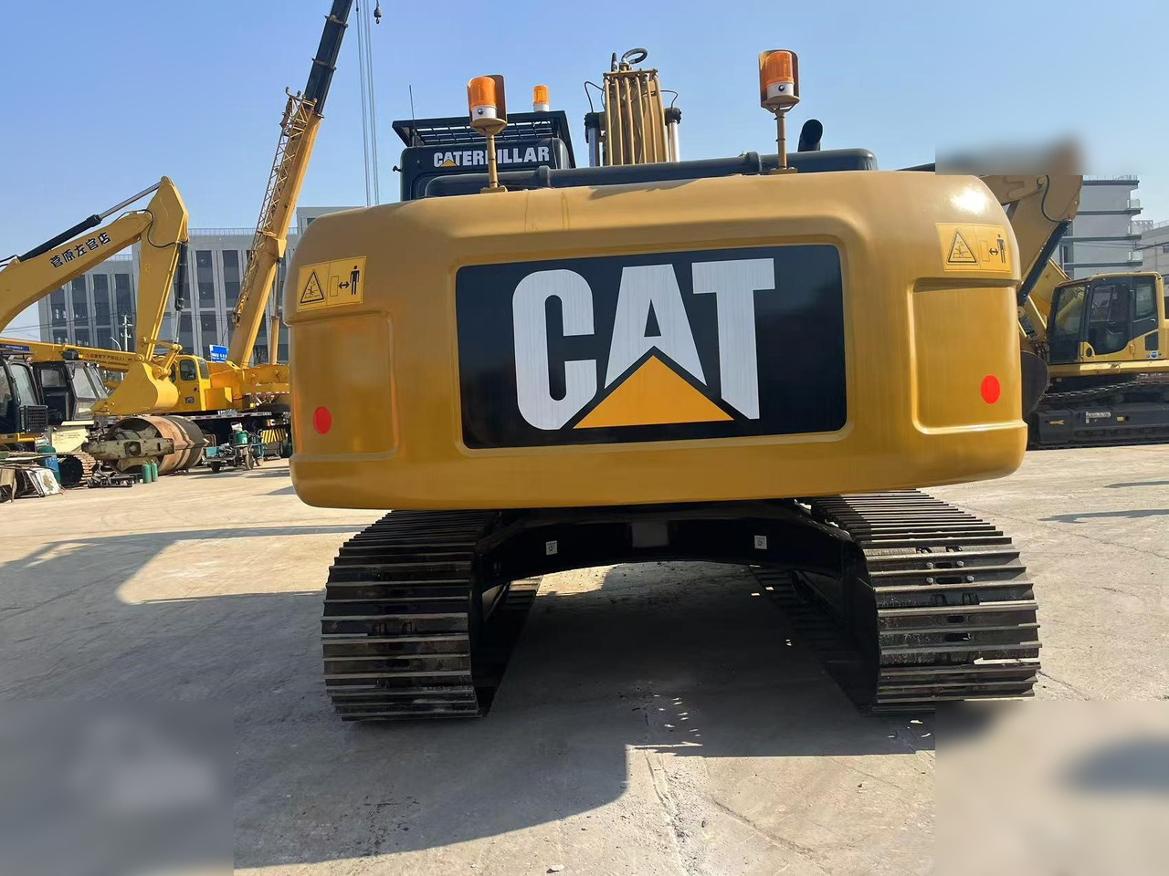 CATERPILLAR 320D - Crawler excavator: picture 3 CATERPILLAR 320D - Crawler excavator: picture 3