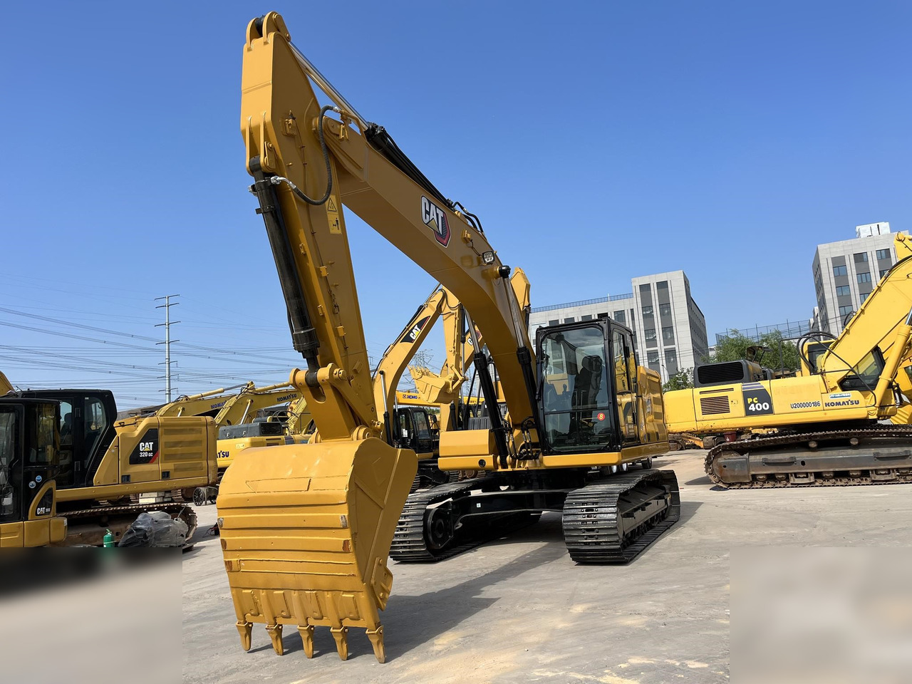 CATERPILLAR 323 - Crawler excavator: picture 3 CATERPILLAR 323 - Crawler excavator: picture 3