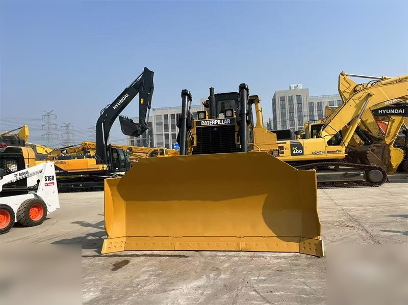 CATERPILLAR D8R - Bulldozer: picture 4 CATERPILLAR D8R - Bulldozer: picture 4