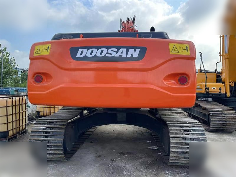 DOOSAN DX225 LC - Crawler excavator: picture 4 DOOSAN DX225 LC - Crawler excavator: picture 4