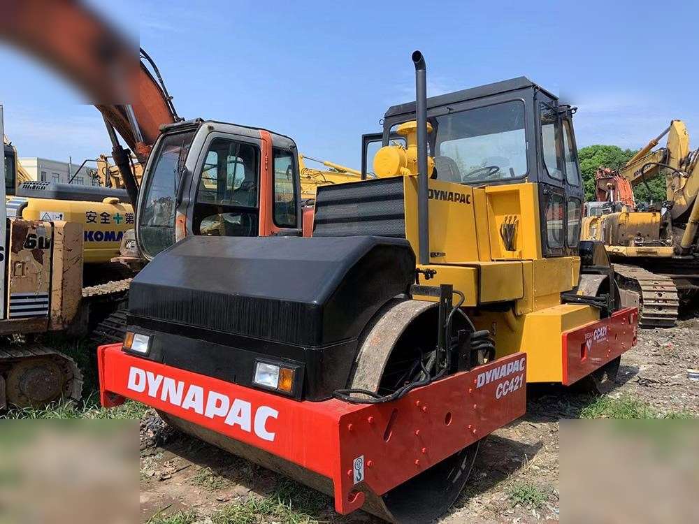 DYNAPAC CC421 - Road roller: picture 4 DYNAPAC CC421 - Road roller: picture 4