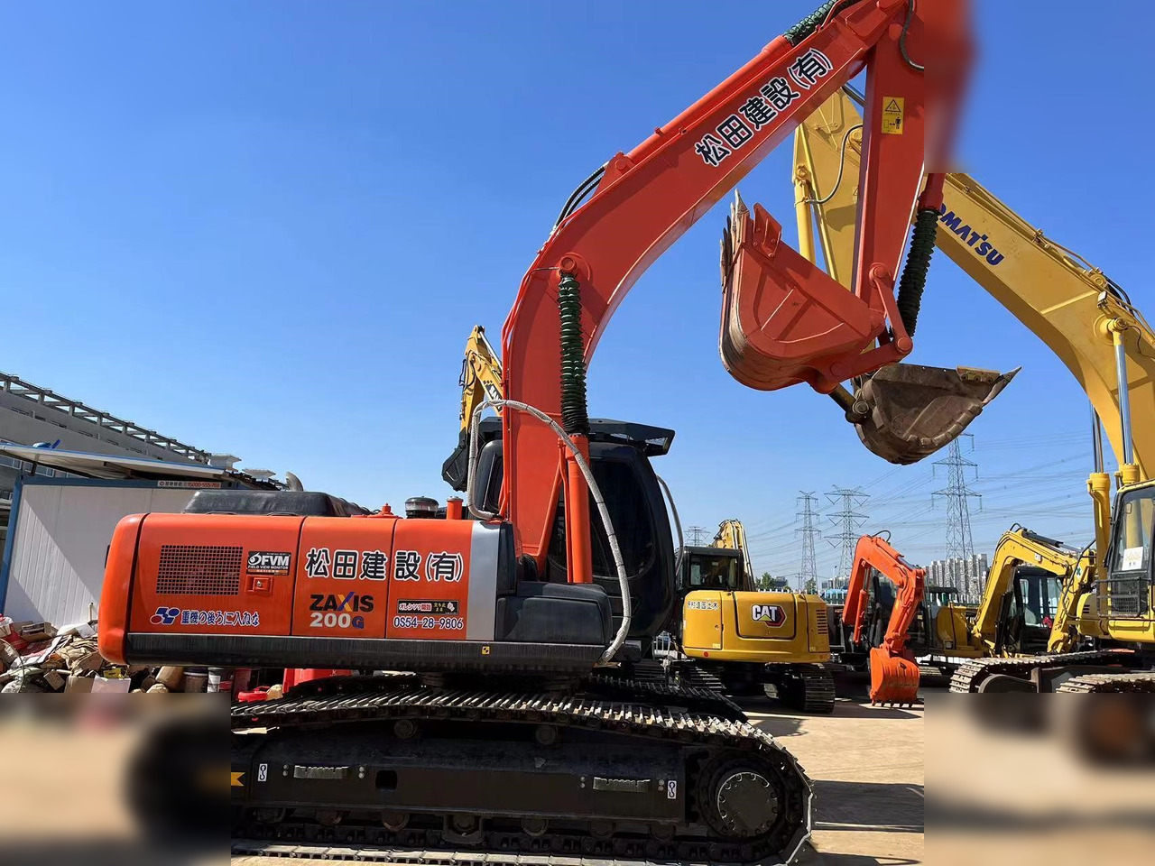HITACHI ZX200 - Crawler excavator: picture 1 HITACHI ZX200 - Crawler excavator: picture 1