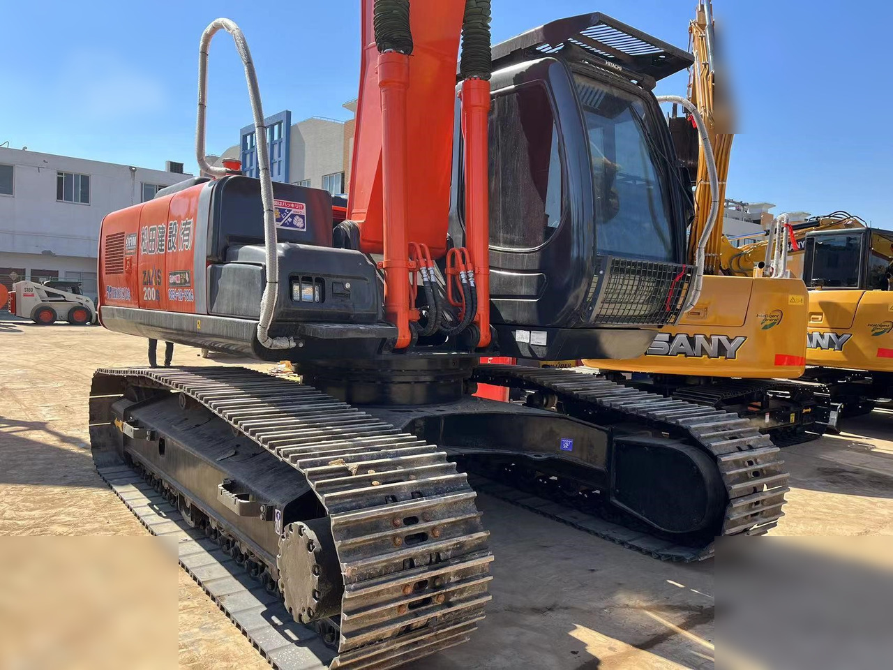 HITACHI ZX200 - Crawler excavator: picture 5 HITACHI ZX200 - Crawler excavator: picture 5
