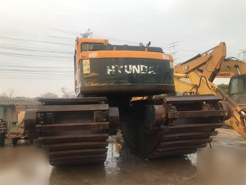 Crawler excavator HYUNDAI ROBEX 150 LC-9: picture 6