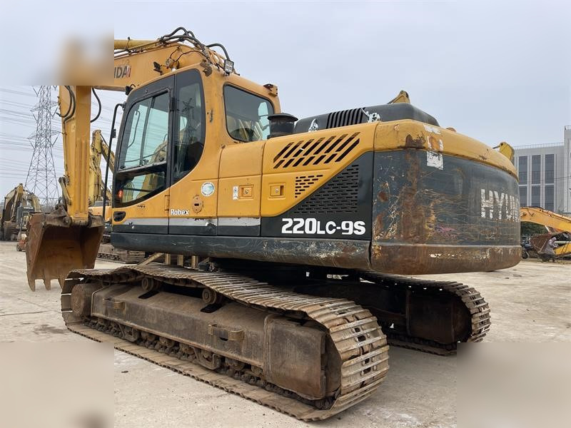 HYUNDAI ROBEX 220 LC-9 - Crawler excavator: picture 4 HYUNDAI ROBEX 220 LC-9 - Crawler excavator: picture 4