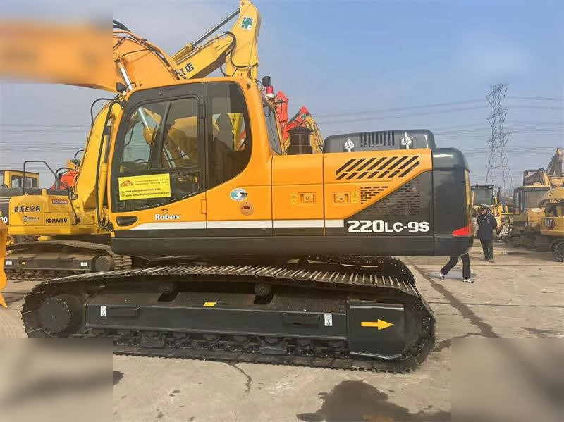 HYUNDAI ROBEX 220 LC-9S - Crawler excavator: picture 4 HYUNDAI ROBEX 220 LC-9S - Crawler excavator: picture 4