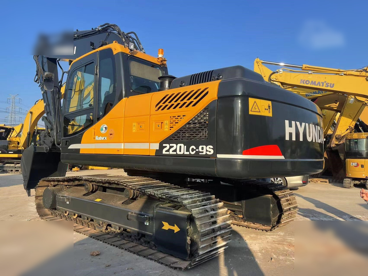 HYUNDAI ROBEX 220 LC-9S - Crawler excavator: picture 3 HYUNDAI ROBEX 220 LC-9S - Crawler excavator: picture 3