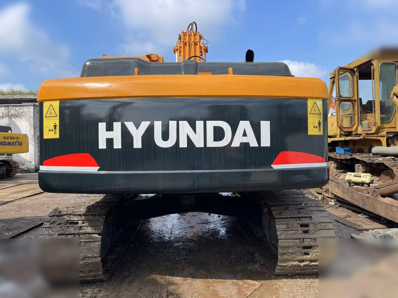 HYUNDAI ROBEX 220 LC-9S - Crawler excavator: picture 4 HYUNDAI ROBEX 220 LC-9S - Crawler excavator: picture 4