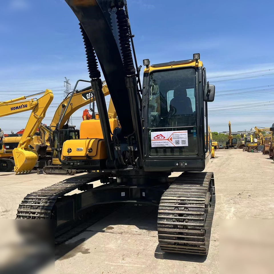 HYUNDAI ROBEX 220 LC-9S - Crawler excavator: picture 5 HYUNDAI ROBEX 220 LC-9S - Crawler excavator: picture 5