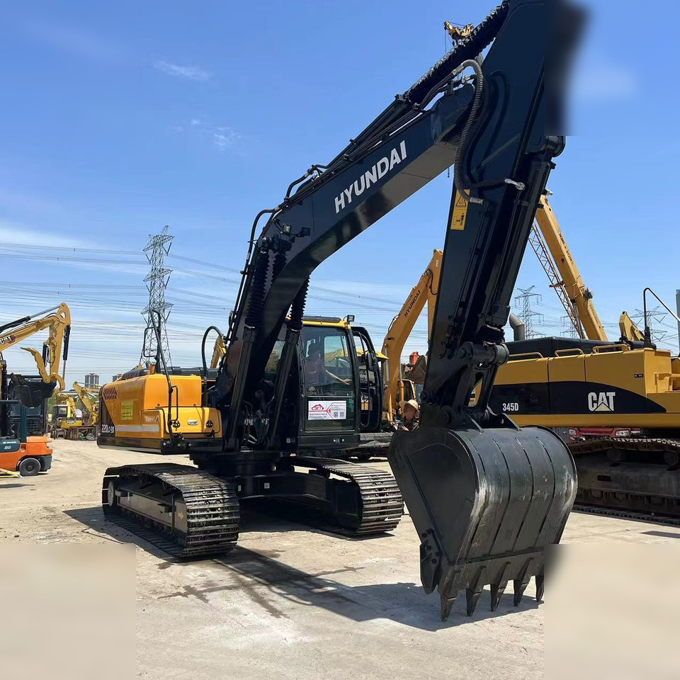 HYUNDAI ROBEX 220 LC-9S - Crawler excavator: picture 4 HYUNDAI ROBEX 220 LC-9S - Crawler excavator: picture 4
