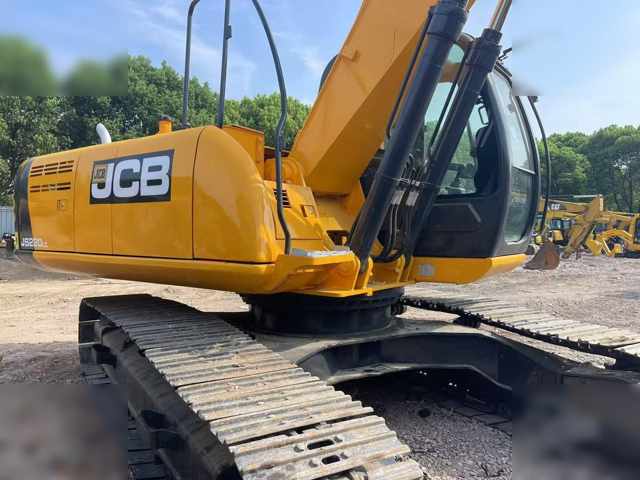 Leasing of JCB JS220 LC JCB JS220 LC: picture 8