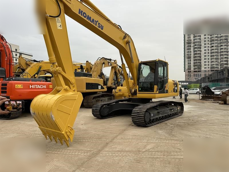 KOMATSU PC240 LC-8 - Crawler excavator: picture 2 KOMATSU PC240 LC-8 - Crawler excavator: picture 2