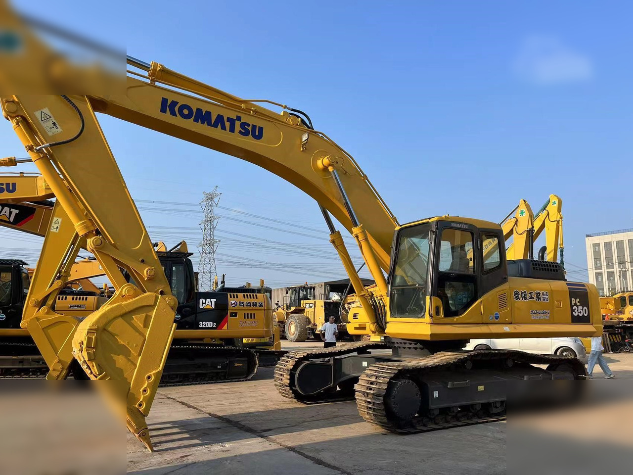 KOMATSU PC350-7 - Crawler excavator: picture 5 KOMATSU PC350-7 - Crawler excavator: picture 5