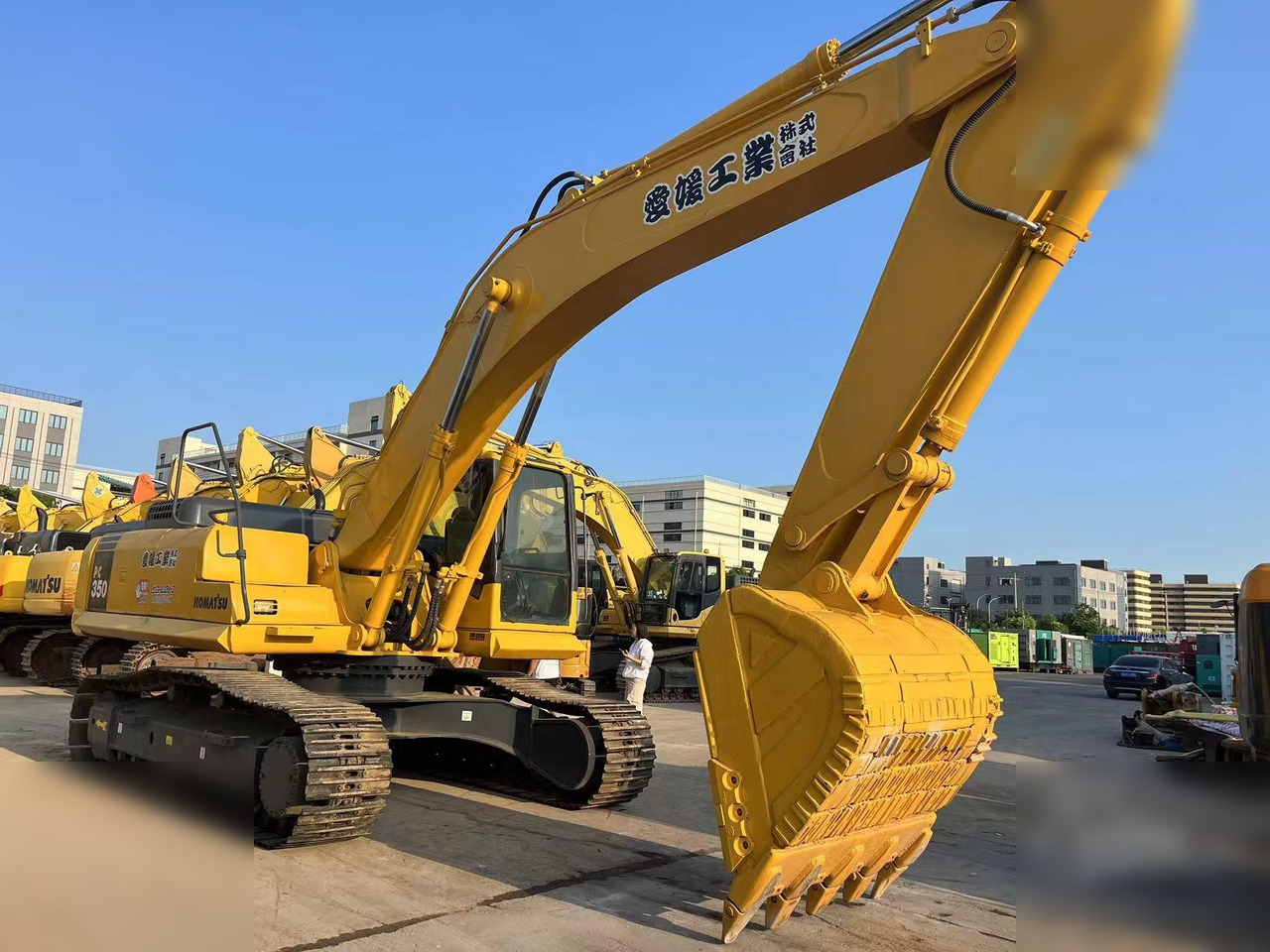 KOMATSU PC350-7 - Crawler excavator: picture 1 KOMATSU PC350-7 - Crawler excavator: picture 1