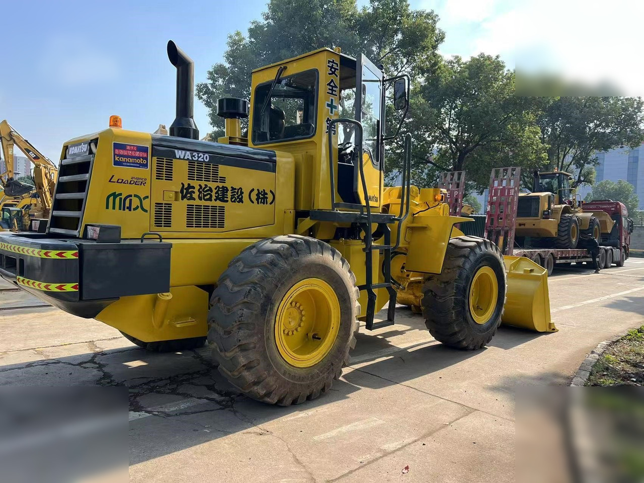 KOMATSU WA320-3 - Wheel loader: picture 3 KOMATSU WA320-3 - Wheel loader: picture 3