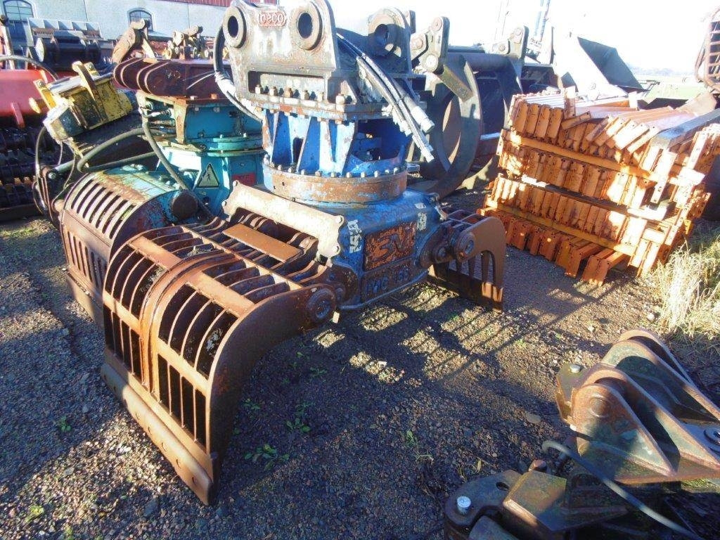 VTN 1520 - Grapple for Construction machinery: picture 2 VTN 1520 - Grapple for Construction machinery: picture 2