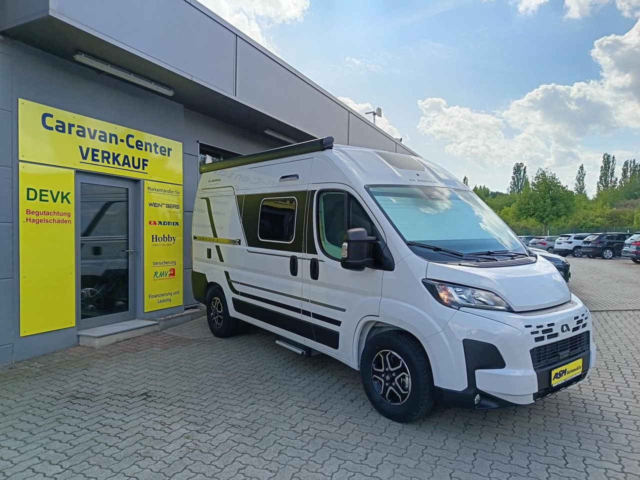 Adria Twin ALL-IN 540 SP*AUTOMATIK*SAFETY*STYLE*SOFORT - Campervan: picture 2 Adria Twin ALL-IN 540 SP*AUTOMATIK*SAFETY*STYLE*SOFORT - Campervan: picture 2