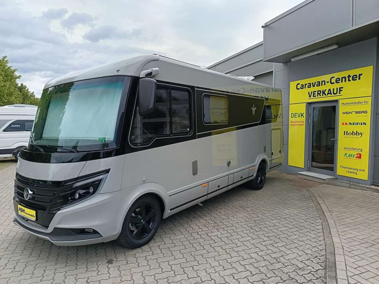 Niesmann + Bischoff iSmove 6.9 E132 kW*AHK*SOLAR*SAT*NAVI*DACHKLIMA* - Integrated motorhome: picture 4 Niesmann + Bischoff iSmove 6.9 E132 kW*AHK*SOLAR*SAT*NAVI*DACHKLIMA* - Integrated motorhome: picture 4