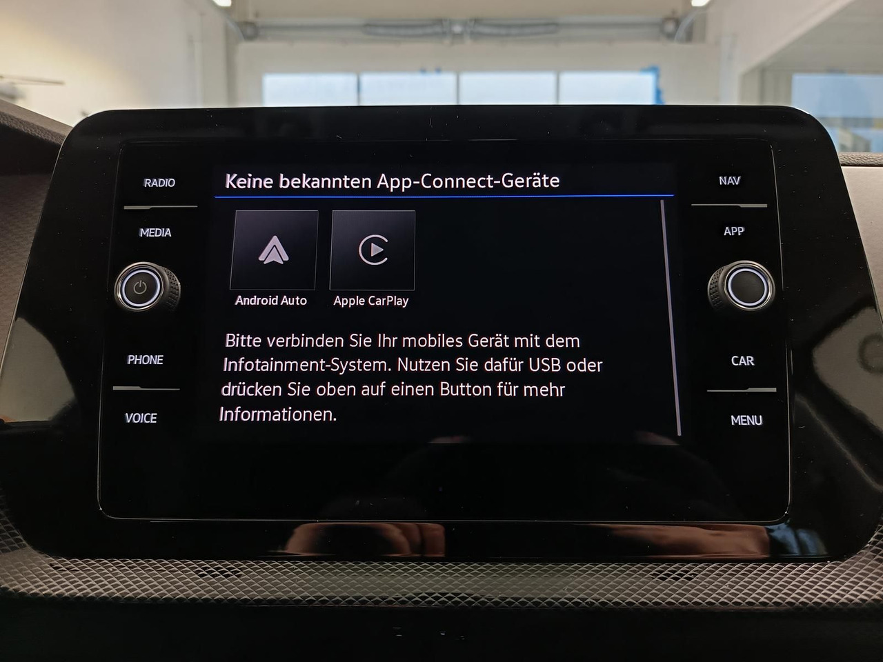 SUV Volkswagen T-Cross Life 1.5 TSI DSG*AHK*MATRIX LED*ACC*SHZ*: picture 12 SUV Volkswagen T-Cross Life 1.5 TSI DSG*AHK*MATRIX LED*ACC*SHZ*: picture 12