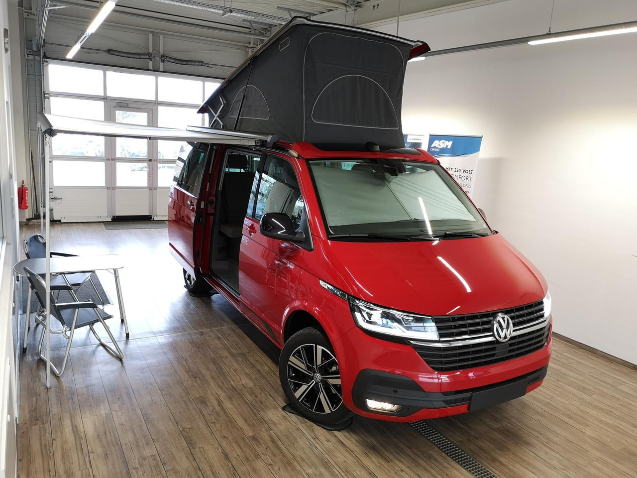 Volkswagen T6.1 California Coast DSG*SONDERZINSAKTION 3,99% - Campervan: picture 2 Volkswagen T6.1 California Coast DSG*SONDERZINSAKTION 3,99% - Campervan: picture 2