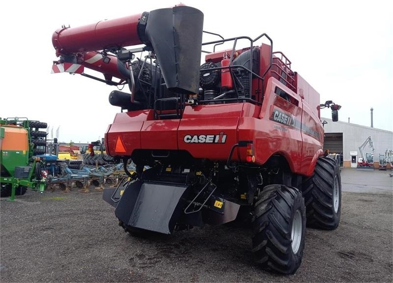 Case IH Axial Flow 9240 - Combine harvester: picture 4 Case IH Axial Flow 9240 - Combine harvester: picture 4