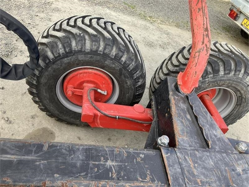 - - - Farmi Forrest FT9 med CR47 kran - Forestry trailer: picture 5 - - - Farmi Forrest FT9 med CR47 kran - Forestry trailer: picture 5