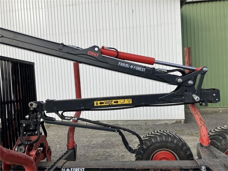 - - - Farmi Forrest FT9 med CR47 kran - Forestry trailer: picture 4 - - - Farmi Forrest FT9 med CR47 kran - Forestry trailer: picture 4