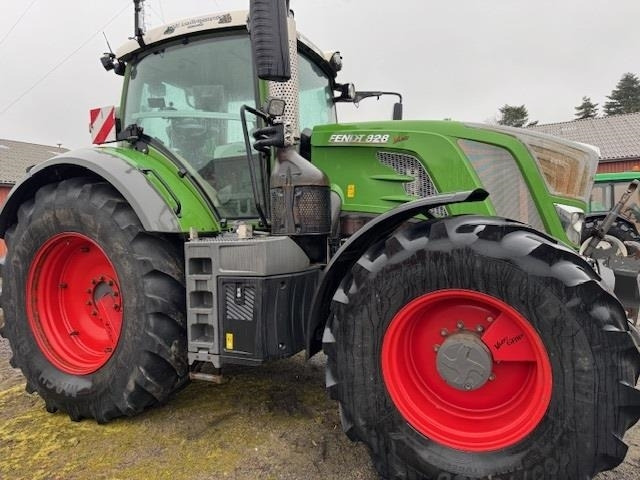 Fendt 828 Vario S4 Profi  - Farm tractor: picture 2 Fendt 828 Vario S4 Profi  - Farm tractor: picture 2