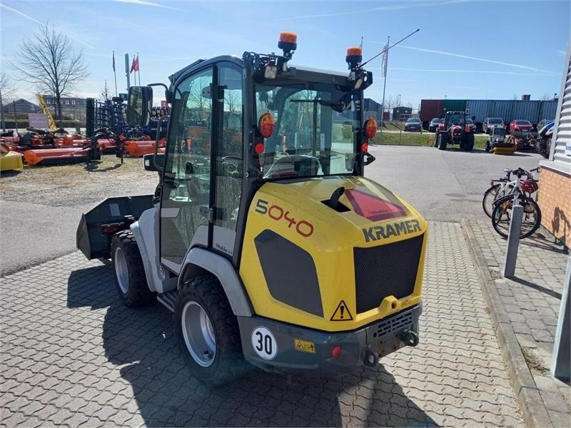 Kramer 5040 kun 367 timer - Compact loader: picture 3 Kramer 5040 kun 367 timer - Compact loader: picture 3