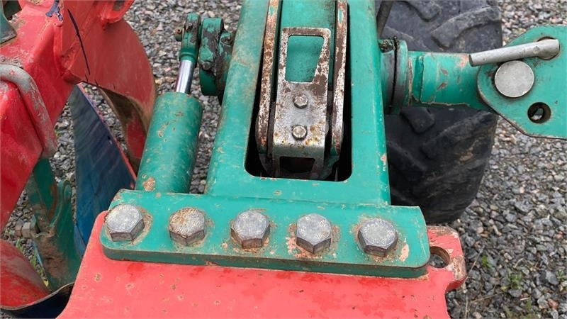 Kverneland EG 100-300-28 - Plough: picture 5 Kverneland EG 100-300-28 - Plough: picture 5