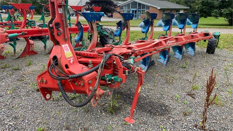 Kverneland EG 100-300-28 - Plough: picture 1 Kverneland EG 100-300-28 - Plough: picture 1