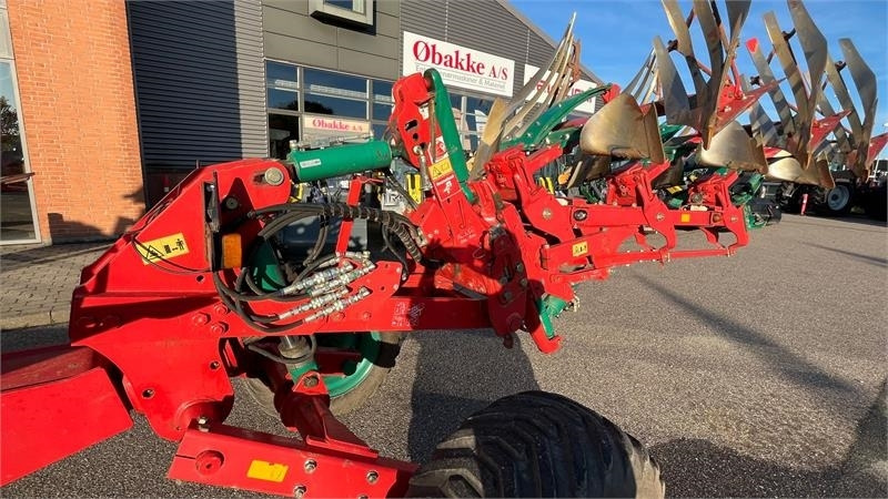 Kverneland PW100 Variomat 8 furet Krop 30 - Plough: picture 5 Kverneland PW100 Variomat 8 furet Krop 30 - Plough: picture 5