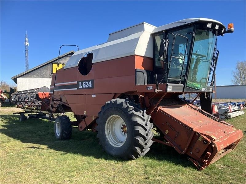Laverda L624 MCS - Combine harvester: picture 2 Laverda L624 MCS - Combine harvester: picture 2