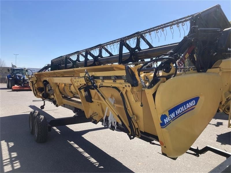 New Holland CX 8.70 SLH - Combine harvester: picture 5 New Holland CX 8.70 SLH - Combine harvester: picture 5