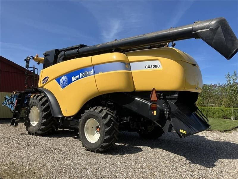 New Holland CX 8080 SLH - Combine harvester: picture 4 New Holland CX 8080 SLH - Combine harvester: picture 4