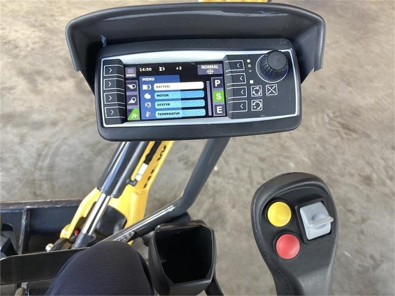 New Holland E15x Elektrisk - Mini excavator: picture 5 New Holland E15x Elektrisk - Mini excavator: picture 5