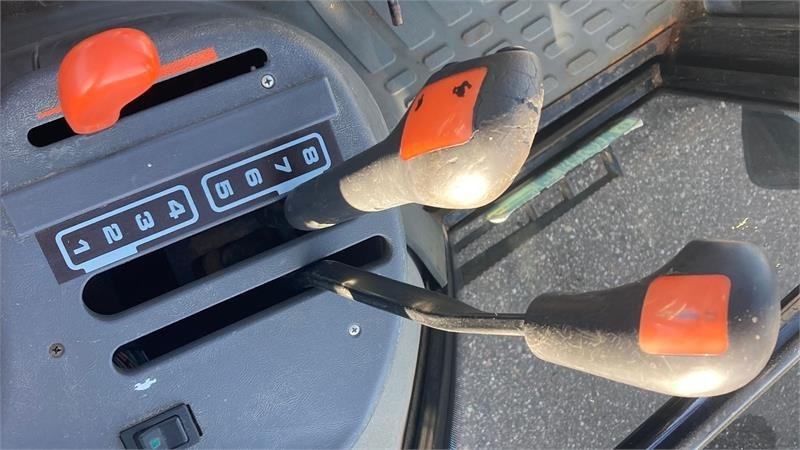 Farm tractor New Holland TS115: picture 6 Farm tractor New Holland TS115: picture 6