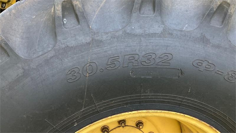 New Holland TX68 FSH  - Combine harvester: picture 5 New Holland TX68 FSH  - Combine harvester: picture 5