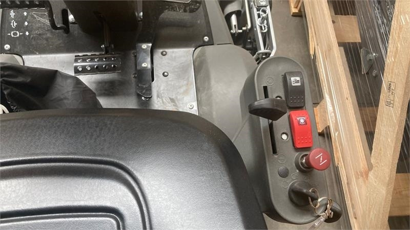 Stiga Park 500WX 4WD inkl. 100 Combi Q plus - Lawn mower: picture 2 Stiga Park 500WX 4WD inkl. 100 Combi Q plus - Lawn mower: picture 2