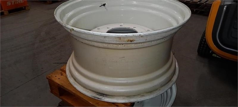 Titan Svejste fælge............ 15x30 - Rim for Agricultural machinery: picture 3 Titan Svejste fælge............ 15x30 - Rim for Agricultural machinery: picture 3