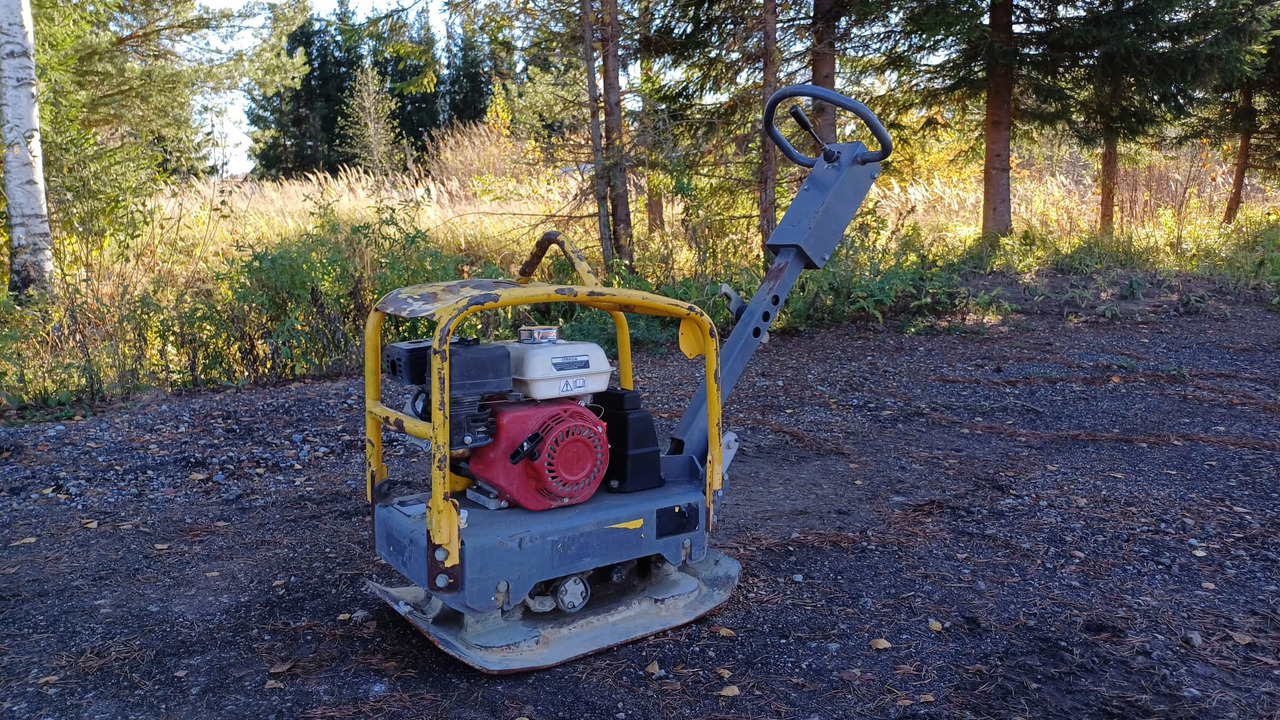 Atlas Copco LG160 - Plate compactor: picture 1 Atlas Copco LG160 - Plate compactor: picture 1