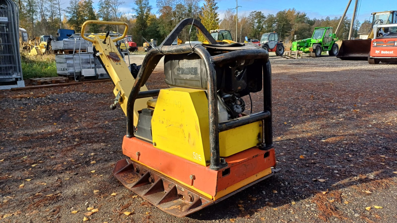 DYNAPAC LG500 - Plate compactor: picture 3 DYNAPAC LG500 - Plate compactor: picture 3