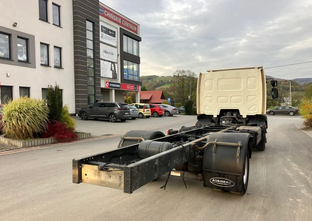 DAF Daf FL 16.250 euro  6 ramo do zabudowy - Cab chassis truck: picture 3 DAF Daf FL 16.250 euro  6 ramo do zabudowy - Cab chassis truck: picture 3