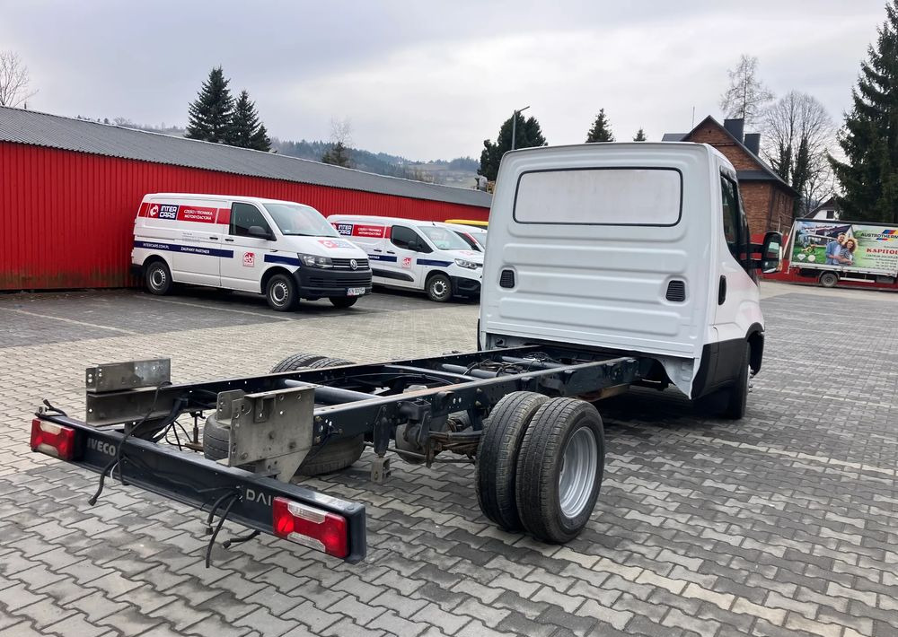 Iveco DAILY 35C14 ramo do zabudowy kiper wywrotka - Cab chassis truck: picture 3 Iveco DAILY 35C14 ramo do zabudowy kiper wywrotka - Cab chassis truck: picture 3