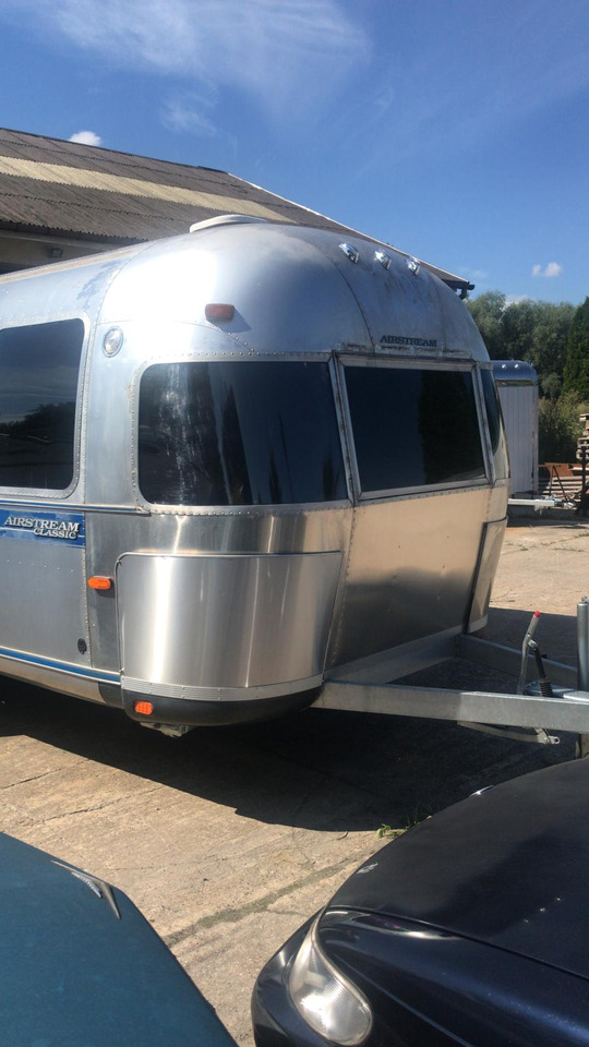 1992 Airstream Classic 1992 Airstream Classic – Fully Rebuilt Vintage Travel Trailer - Food trailer: picture 4 1992 Airstream Classic 1992 Airstream Classic – Fully Rebuilt Vintage Travel Trailer - Food trailer: picture 4