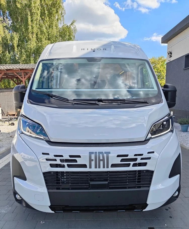 Fiat Ducato Rimor Horus 45 NEW AUTOMAT Grau Truma Diesel Lampen FULL LED 4-Sitzer - Campervan: picture 3 Fiat Ducato Rimor Horus 45 NEW AUTOMAT Grau Truma Diesel Lampen FULL LED 4-Sitzer - Campervan: picture 3