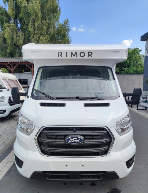 RIMOR Rimor KILIG 95 Plus NEW Retrofitted 5 Passenger Winter Camera Navigation - Campervan: picture 4 RIMOR Rimor KILIG 95 Plus NEW Retrofitted 5 Passenger Winter Camera Navigation - Campervan: picture 4