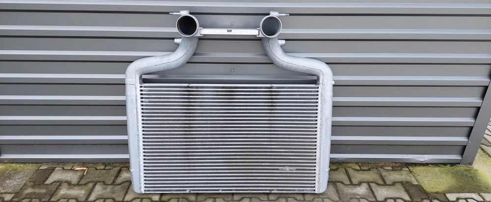 DAF CF EURO 6 CHŁODNICA POWIETRZA INTERCOOLER 1993569 - Cooling system for Truck: picture 1 DAF CF EURO 6 CHŁODNICA POWIETRZA INTERCOOLER 1993569 - Cooling system for Truck: picture 1